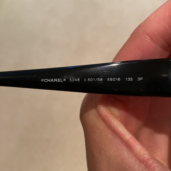 Chanel sunglasses - Picture 5 of 8